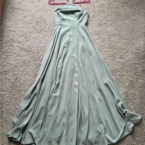 Lulu’s sage green bridesmaids/wedding dress
